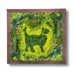 Preserved moss art and foliage cat